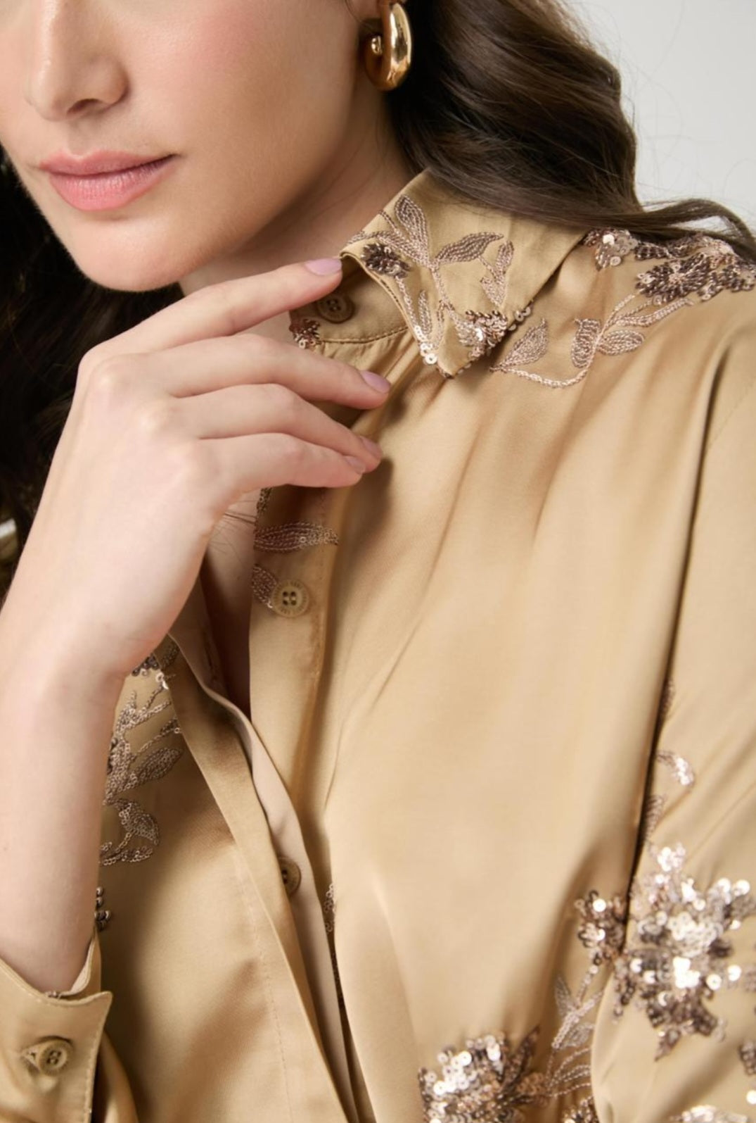 CONJUNTO DE SATEN BORDADO